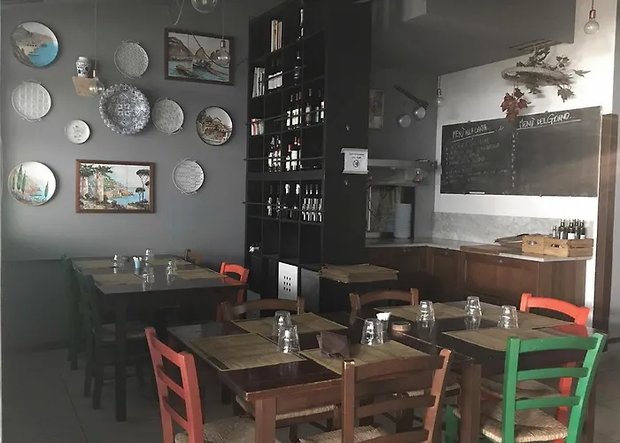 Bella Napoli Trattoria Pizzeria 3*