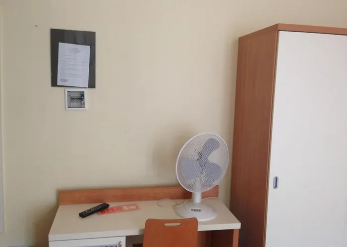 Bella Napoli Trattoria Pizzeria La Spezia