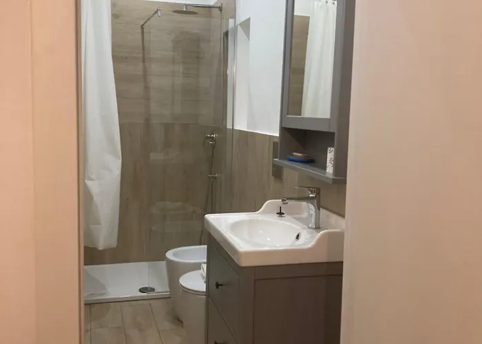 Bella Napoli Trattoria Pizzeria Gæstehus La Spezia