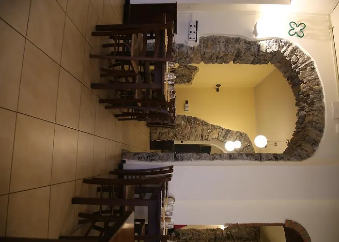 Gæstehus Bella Napoli Trattoria Pizzeria La Spezia